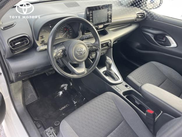 TOYOTA Yaris 116h Dynamic  