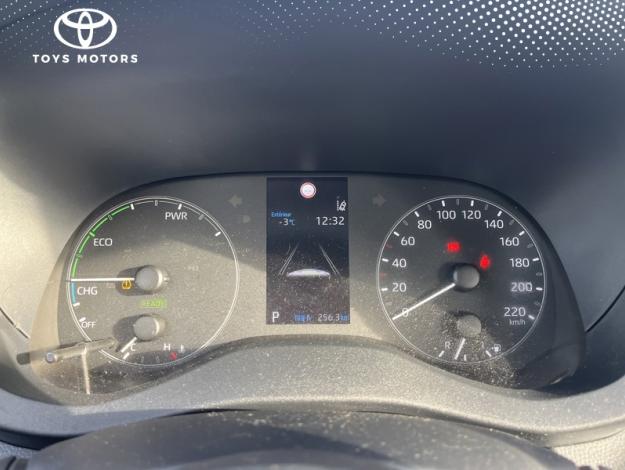 TOYOTA Yaris 116h Dynamic  