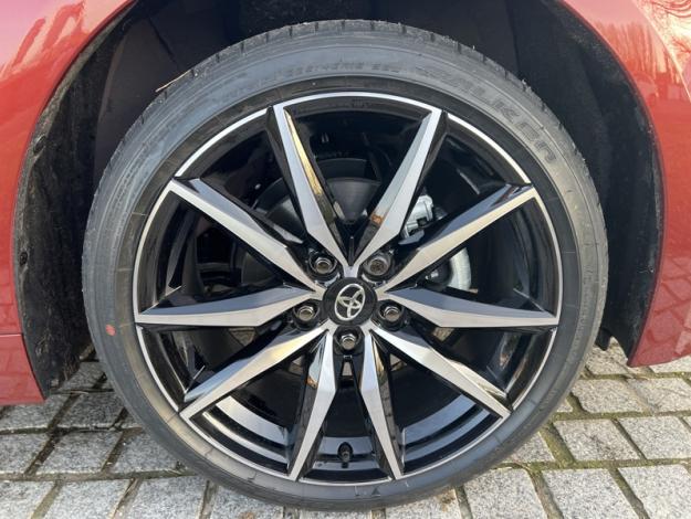 TOYOTA Corolla COROLLA 1.8L 140 CH GR SPORT MY25  COROLLA 1.8L 140 CH GR SPORT MY25