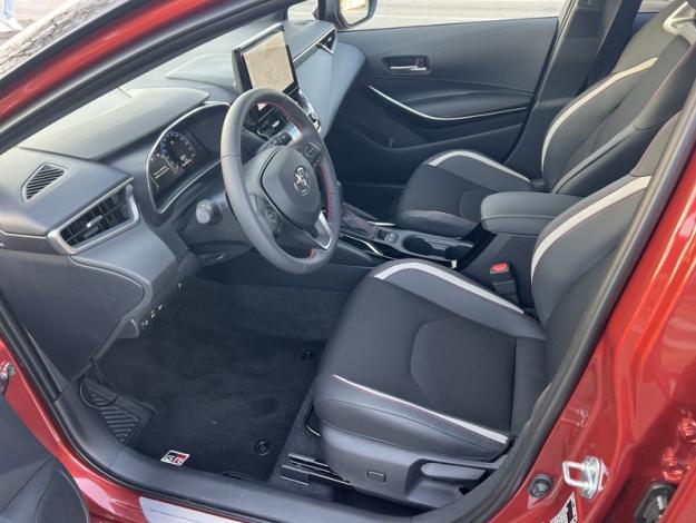 TOYOTA Corolla COROLLA 1.8L 140 CH GR SPORT MY25  COROLLA 1.8L 140 CH GR SPORT MY25