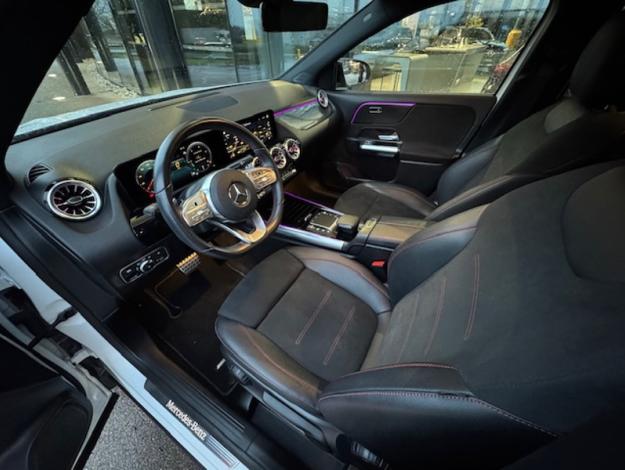 MERCEDES-BENZ GLA 200 d AMG Line  