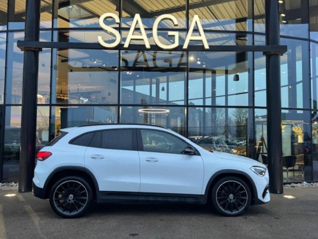 MERCEDES-BENZ GLA 200 d AMG Line  