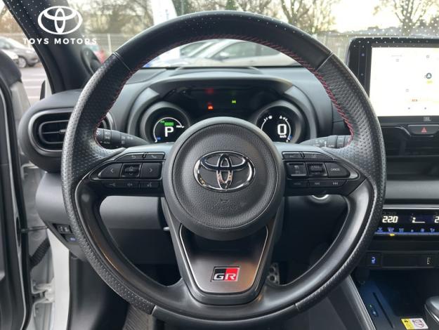 TOYOTA Yaris Hybride 116h GR SPORT / PACK TECHNO  