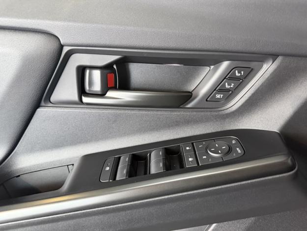 TOYOTA bZ4X bZ4X Grande Autonomie Lounge  BZ4X GRANDE AUTONOMIE LOUNGE MC25 VD