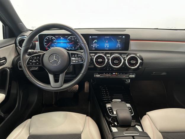 MERCEDES-BENZ A 200 A 200 Compacte  