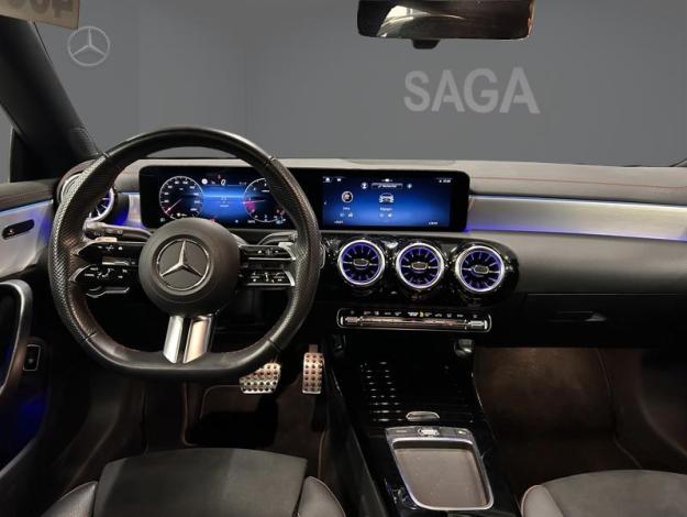 MERCEDES-BENZ CLA 180 d Shooting Brake AMG Line  
