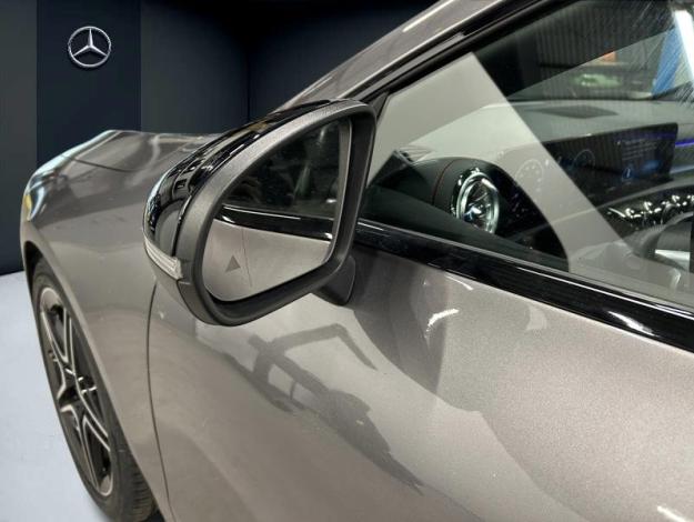 MERCEDES-BENZ CLA 180 d Shooting Brake AMG Line  