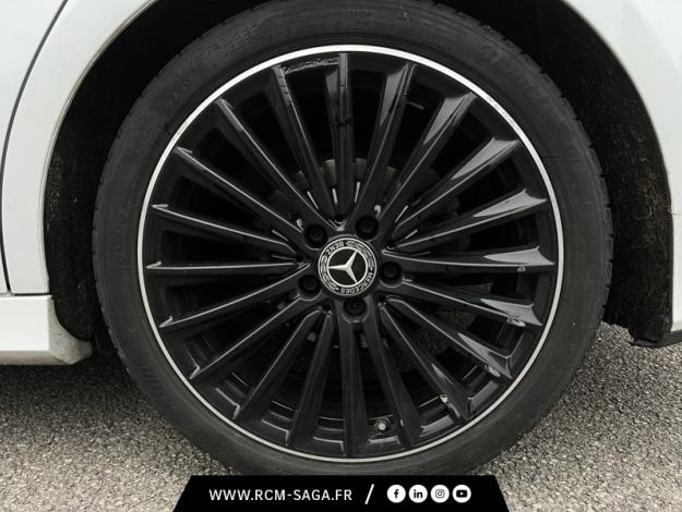 MERCEDES-BENZ Classe A 180 d Berline AMG Line  Classe A Berline / V1771 Classe A 180 d Berline AMG Line