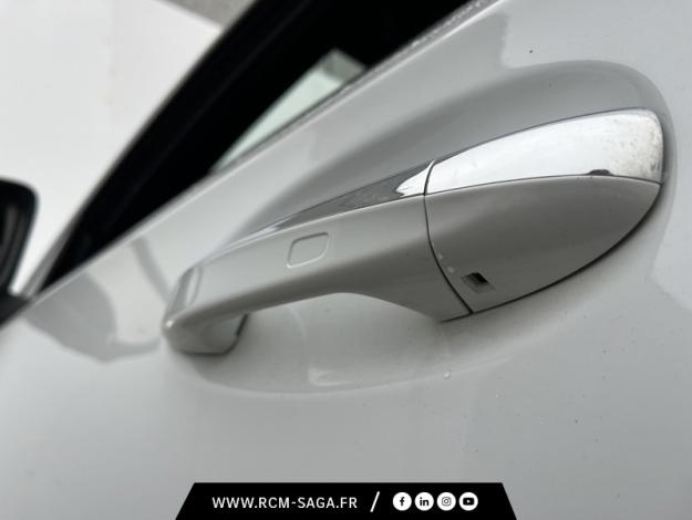 MERCEDES-BENZ Classe A 180 d Berline AMG Line  Classe A Berline / V1771 Classe A 180 d Berline AMG Line