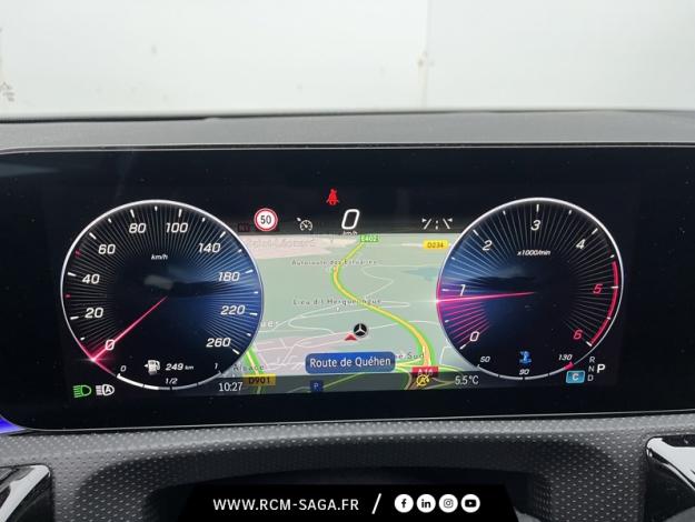 MERCEDES-BENZ Classe A 180 d Berline AMG Line  Classe A Berline / V1771 Classe A 180 d Berline AMG Line