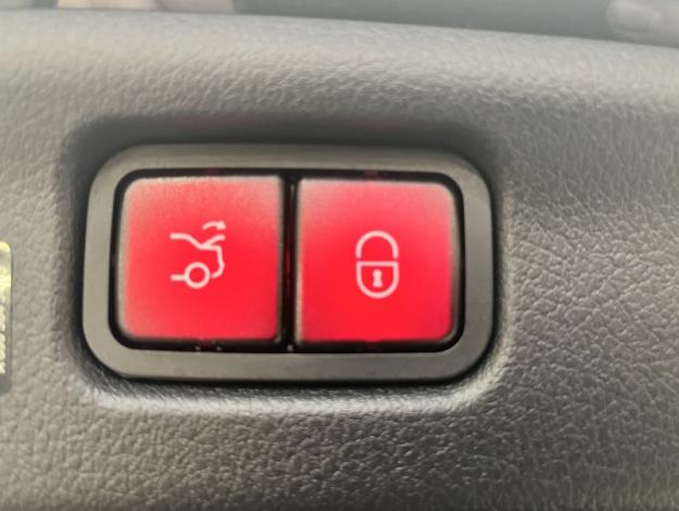 MERCEDES-BENZ Classe C Berline Classe C 300 e Hybrid EQ Berline AMG Line  Classe C 300 e Hybrid EQ Berline AMG Line