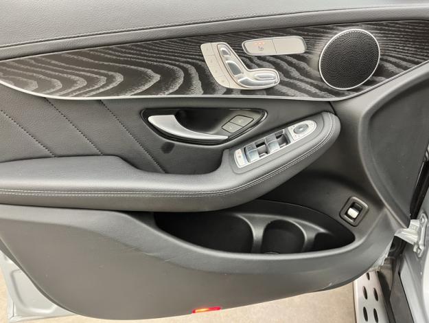 MERCEDES-BENZ GLC Coupé GLC 300de 4MATIC Coupé AMG Line  