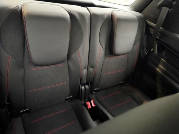 MERCEDES-BENZ GLB 200 AMG Night 7 places Toit Pano  