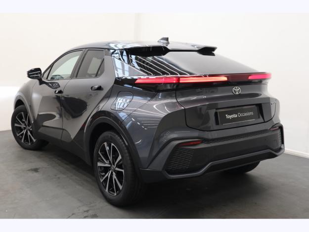 TOYOTA C-HR Plug-In Hybrid FWD Design   