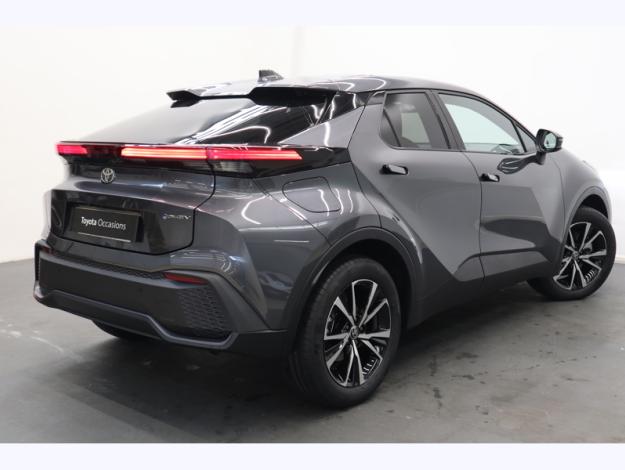 TOYOTA C-HR Plug-In Hybrid FWD Design   