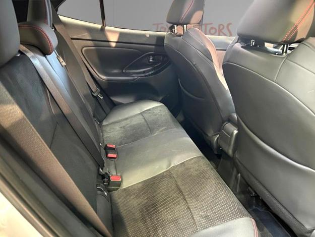TOYOTA Yaris Cross 1.5 HYBRID 130H GR SPORT AUTO  