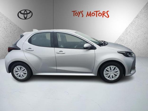 TOYOTA Yaris 116h Dynamic business  