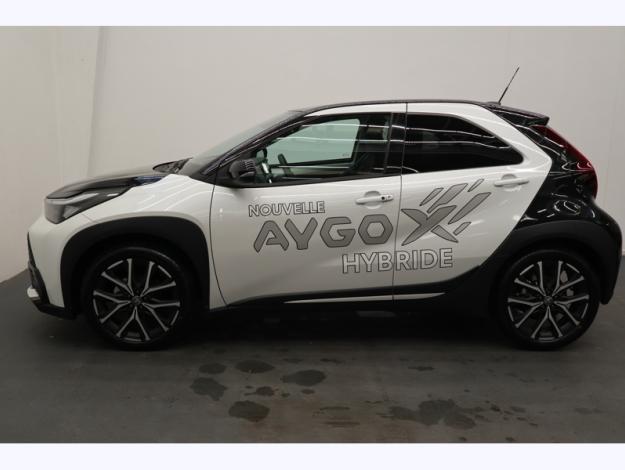 TOYOTA Aygo X Hybride 116h GR Sport  AYGO X CROSSOVER 116H GR SPORT JBL VD MC26