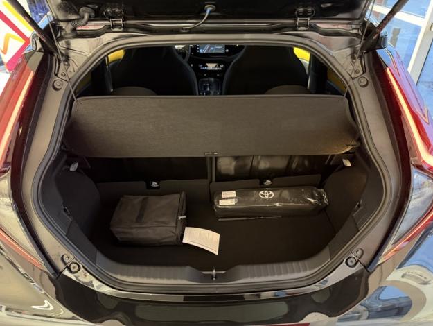 TOYOTA Aygo X Hybride 116h GR Sport  AYGO X CROSSOVER 116H GR SPORT JBL VD MC26