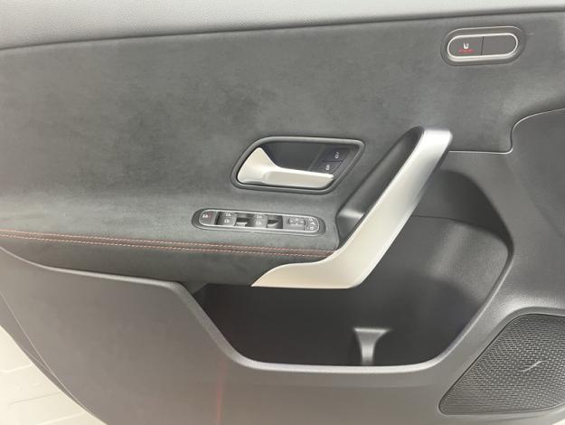 MERCEDES-BENZ Classe A 200 d AMG Line  