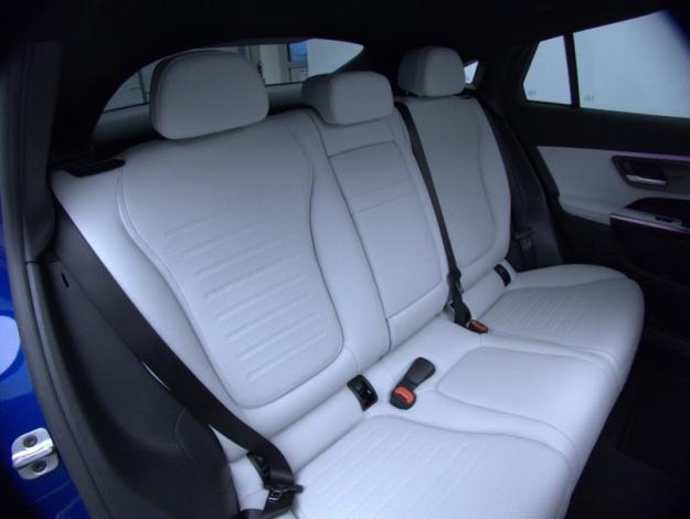 MERCEDES-BENZ GLC Coupé GLC 300 e Hybrid EQ 4MATIC Coupé AMG Line  