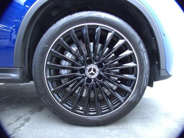 MERCEDES-BENZ GLC Coupé GLC 300 e Hybrid EQ 4MATIC Coupé AMG Line  