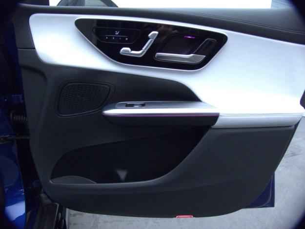 MERCEDES-BENZ GLC Coupé GLC 300 e Hybrid EQ 4MATIC Coupé AMG Line  