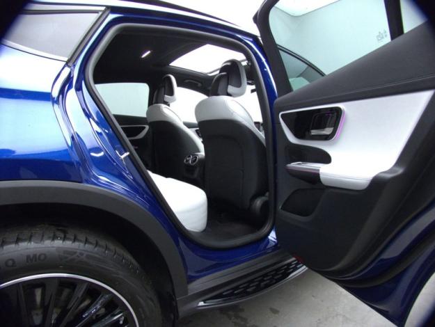 MERCEDES-BENZ GLC Coupé GLC 300 e Hybrid EQ 4MATIC Coupé AMG Line  