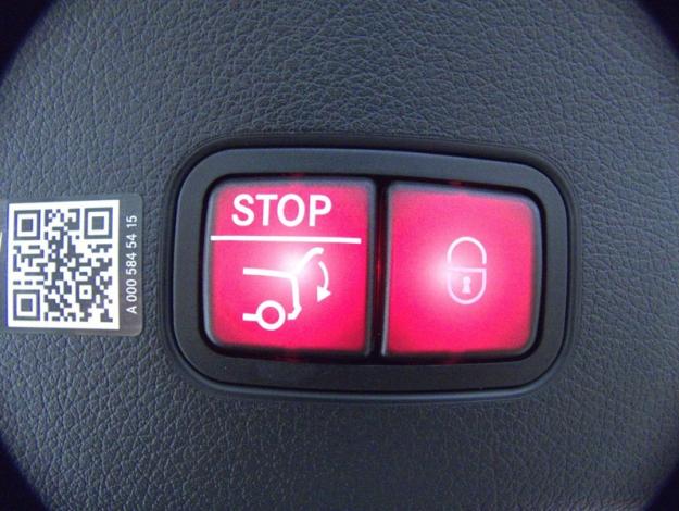 MERCEDES-BENZ GLC Coupé GLC 300 e Hybrid EQ 4MATIC Coupé AMG Line  