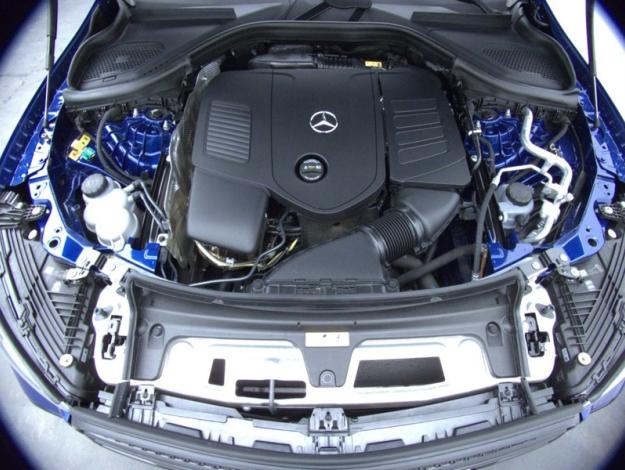 MERCEDES-BENZ GLC Coupé GLC 300 e Hybrid EQ 4MATIC Coupé AMG Line  