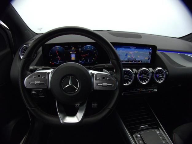 MERCEDES-BENZ Classe B 180 AMG Line Edition  