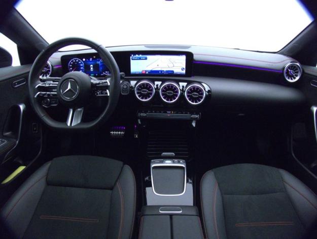 MERCEDES-BENZ CLA Coupé CLA 250 e Hybrid EQ Coupé AMG Line  