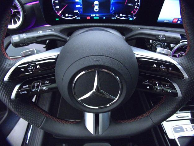 MERCEDES-BENZ CLA Coupé CLA 250 e Hybrid EQ Coupé AMG Line  