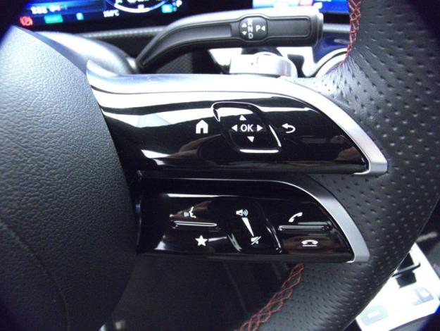 MERCEDES-BENZ CLA Coupé CLA 250 e Hybrid EQ Coupé AMG Line  