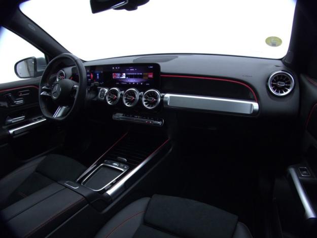 MERCEDES-BENZ GLB 200 d AMG Line  