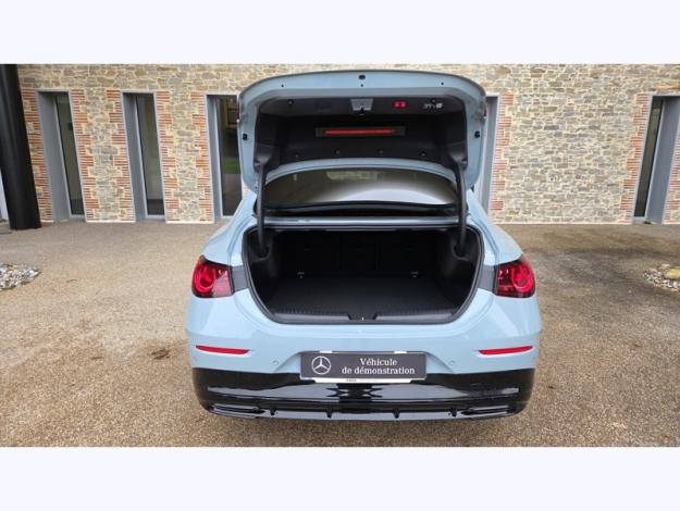 MERCEDES-BENZ CLA Coupé CLA 200 AMG Line  CLA 200 AMG Line