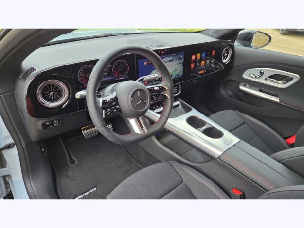 MERCEDES-BENZ CLA Coupé CLA 200 AMG Line  CLA 200 AMG Line