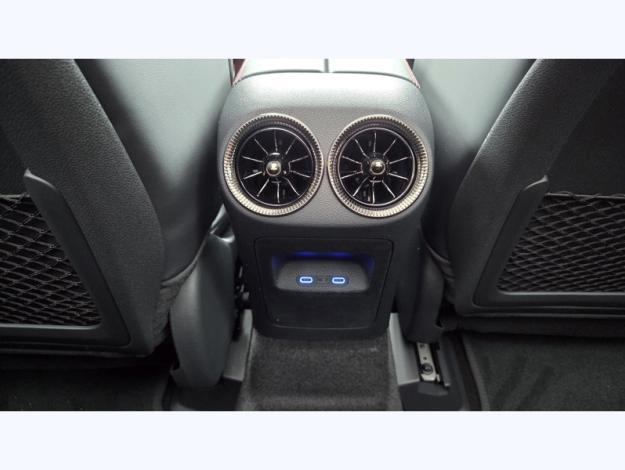 MERCEDES-BENZ CLA Coupé CLA 200 AMG Line  CLA 200 AMG Line