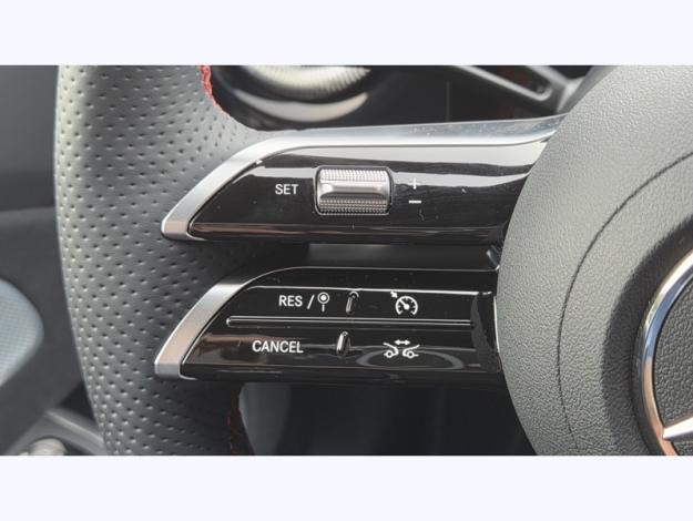 MERCEDES-BENZ CLA Coupé CLA 200 AMG Line  CLA 200 AMG Line