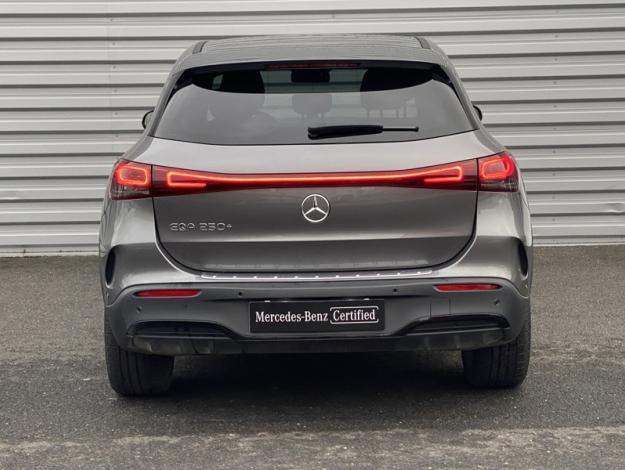 MERCEDES-BENZ EQA 250+ AMG Line  