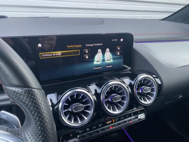 MERCEDES-BENZ EQA 250+ AMG Line  