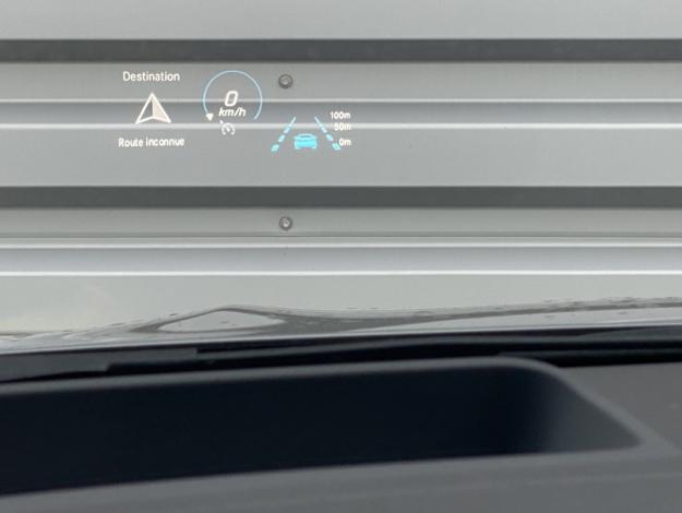 MERCEDES-BENZ EQA 250+ AMG Line  