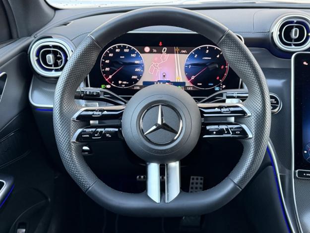 MERCEDES-BENZ GLC SUV GLC 220 d 4MATIC AMG Line  GLC 220 d 4MATIC AMG Line