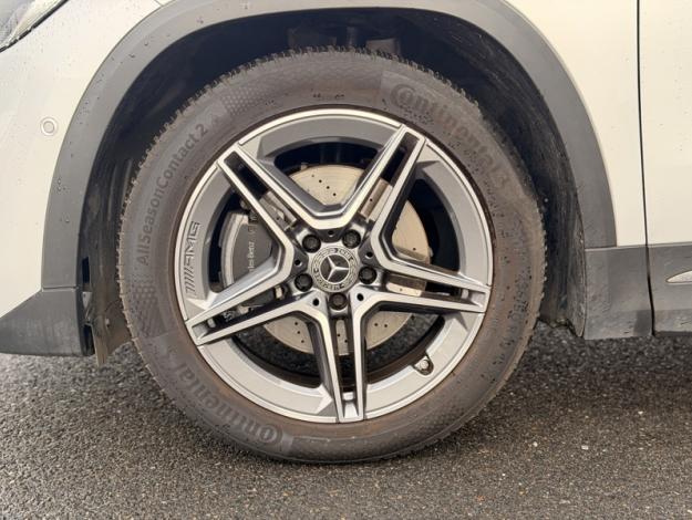 MERCEDES-BENZ GLA 200 d AMG Line  GLA 200 d AMG Line