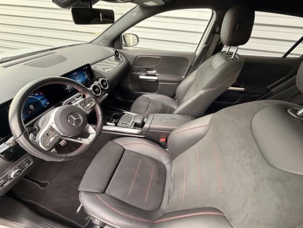 MERCEDES-BENZ GLA 200 d AMG Line  GLA 200 d AMG Line