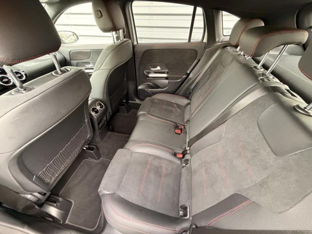 MERCEDES-BENZ GLA 200 d AMG Line  GLA 200 d AMG Line