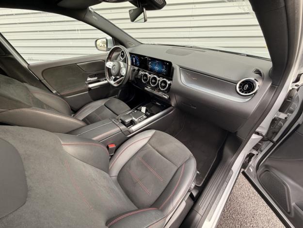 MERCEDES-BENZ GLA 200 d AMG Line  GLA 200 d AMG Line