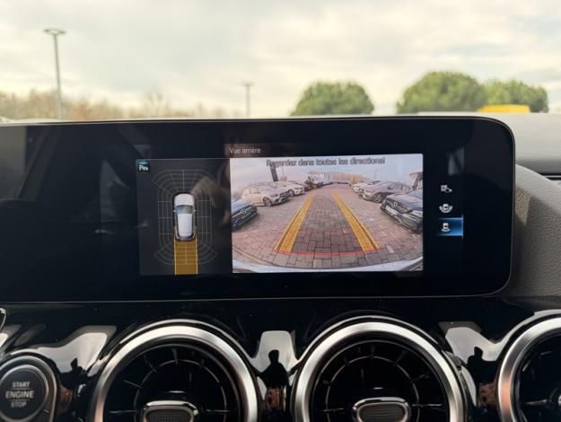 MERCEDES-BENZ GLA 200 d AMG Line  GLA 200 d AMG Line