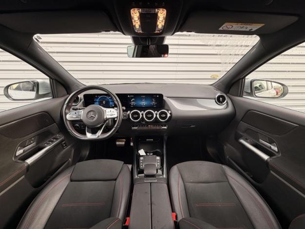 MERCEDES-BENZ GLA 200 d AMG Line  GLA 200 d AMG Line