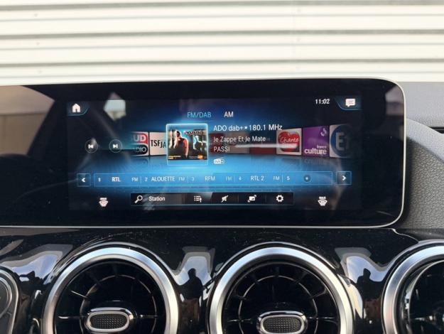 MERCEDES-BENZ Classe B 180 AMG Line Edition  